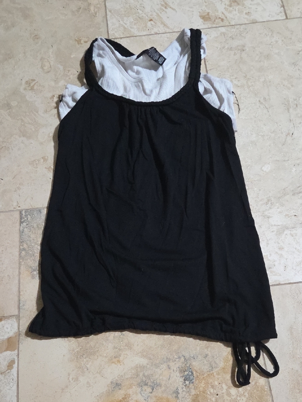 Style & Co Size Large Layered Black Tank Over White Crop Top – Open Stitch
